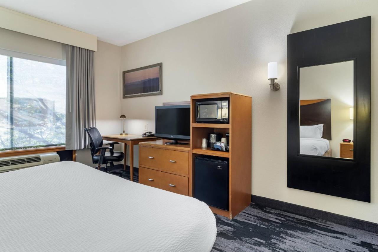 Fairfield Inn & Suites By Marriott Commerce Zewnętrze zdjęcie