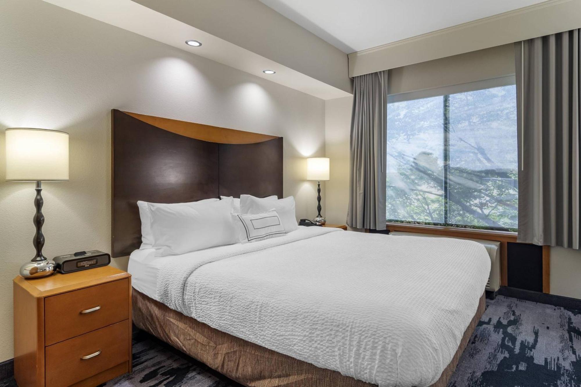 Fairfield Inn & Suites By Marriott Commerce Zewnętrze zdjęcie