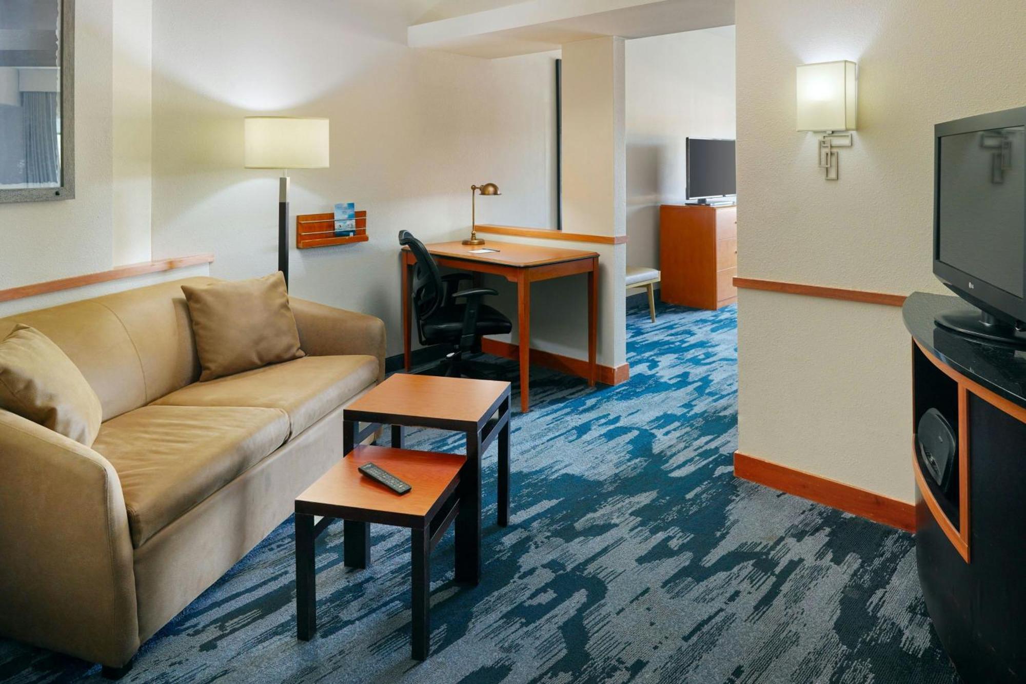 Fairfield Inn & Suites By Marriott Commerce Zewnętrze zdjęcie